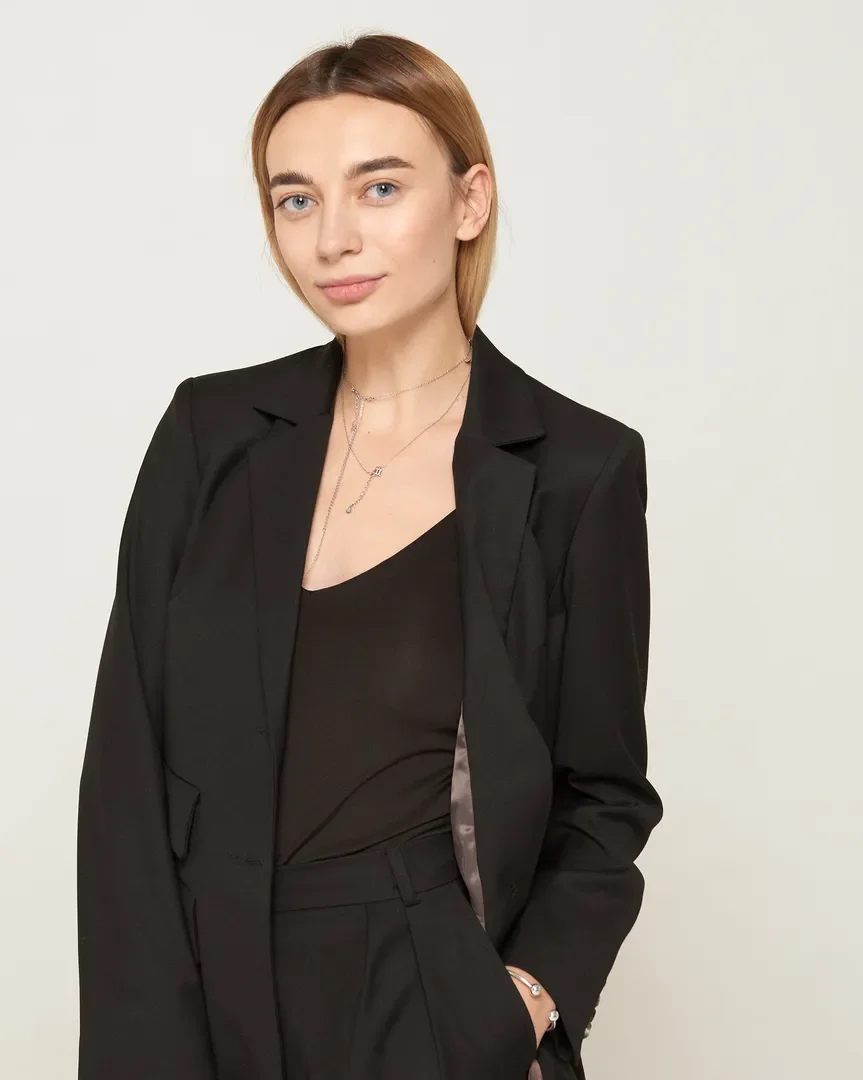 Darina Briukhovetska CEO DashFight